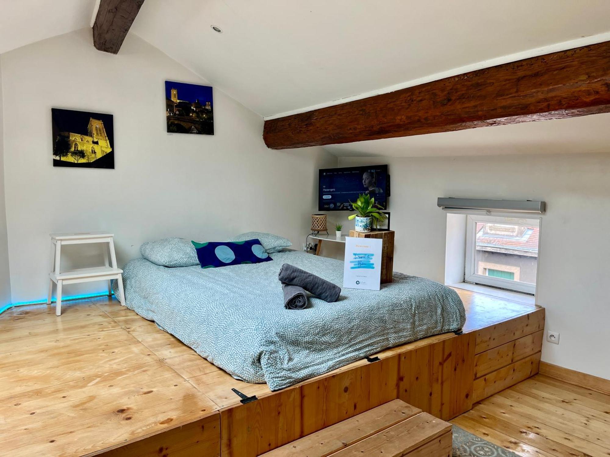 Apartmán La Cachette Des Poutres LʼArbresle Exteriér fotografie